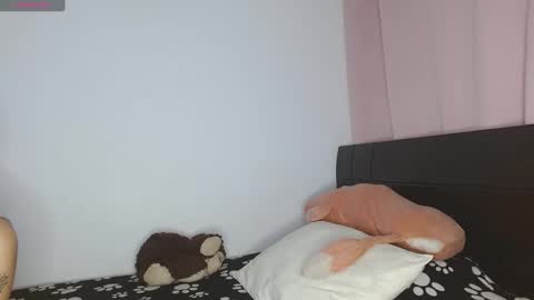 Snapshot of doll_and_sex chatting on 12/24/24, 01:38 Auro and Santiago online show from 12/24/24, 01:38