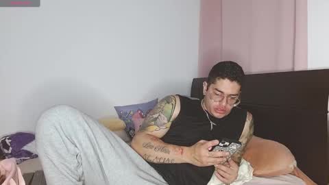 Snapshot of doll_and_sex chatting on 01/15/25, 02:27 Auro and Santiago online show from 01/15/25, 02:27