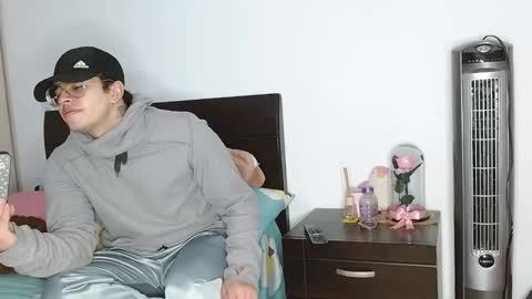 Snapshot of doll_and_sex chatting on 02/10/25, 03:46 Auro and Santiago online show from 02/10/25, 03:46