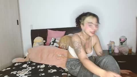 Snapshot of doll_and_sex chatting on 03/09/25, 02:50 Auro and Santiago online show from 03/09/25, 02:50