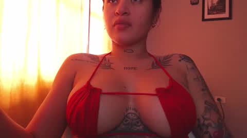 doll_and_thebrown online show from 10/19/25, 05:13