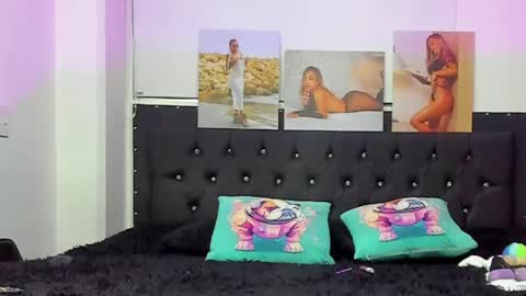 C E L E S T E  online show from 12/31/24, 03:23