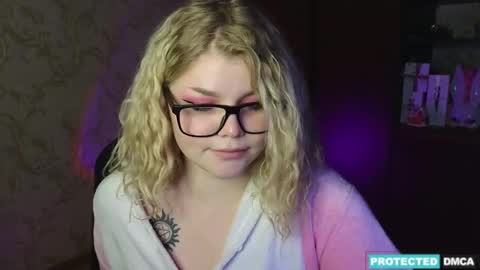 Chloe online show from 12/07/24, 08:38