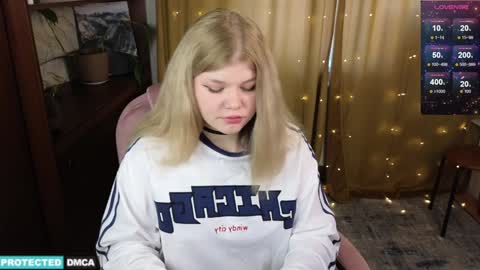 Chloe online show from 01/22/25, 09:02