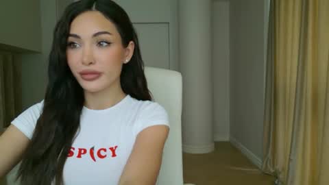 Lexi online show from 07/04/26, 07:58