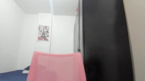 doll_oriana online show from 12/17/24, 07:26