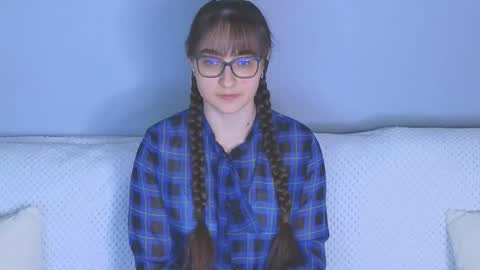 Tessa online show from 02/17/26, 04:24