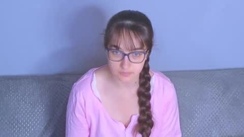 Snapshot of doll_tessa chatting on 06/10/26, 12:04 Tessa online show from 06/10/26, 12:04