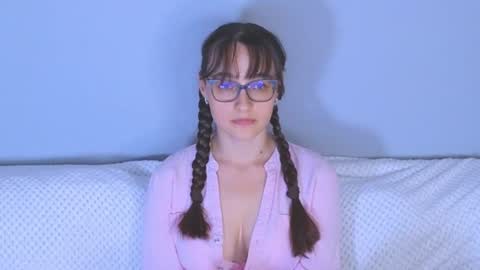 Snapshot of doll_tessa chatting on 07/28/26, 03:21 Tessa online show from 07/28/26, 03:21