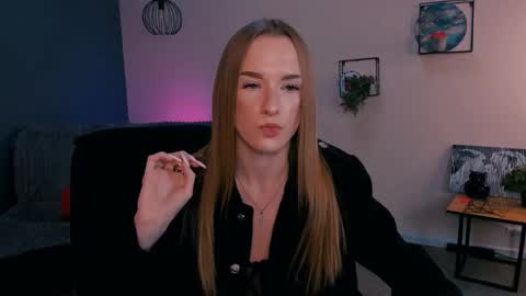 doll_vey online show from 02/28/25, 06:52