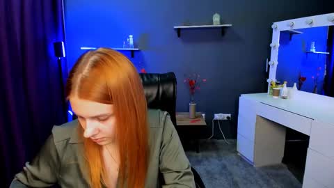 doll_vey online show from 03/06/25, 01:14