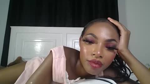 Doll online show from 02/28/25, 10:28