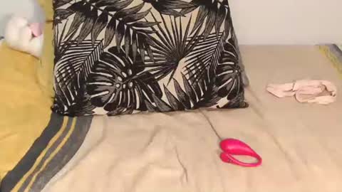 dollerotica699 online show from 09/26/25, 05:06