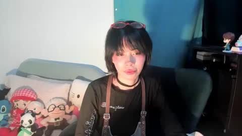 Snapshot of dolliette chatting on 09/16/25, 03:07 mina online show from 09/16/25, 03:07