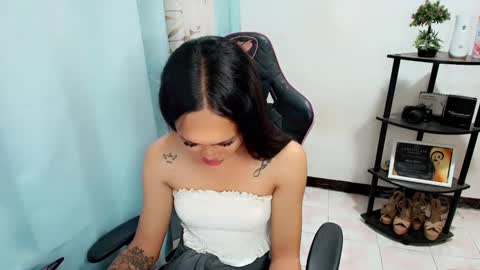 Snapshot of dolljane2001 chatting on 09/17/25, 05:31 Jane online show from 09/17/25, 05:31