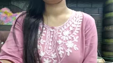 Snapshot of dollmeenu chatting on 10/31/25, 04:52 dollmeenu online show from 10/31/25, 04:52