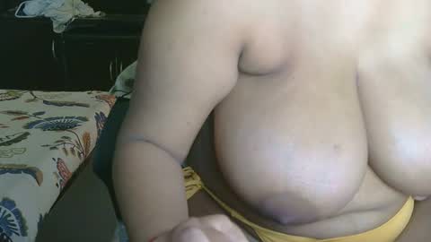 dolly_2 online show from 03/12/26, 04:18