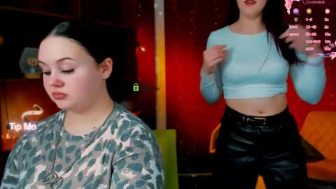 dolly_sunshine online show from 04/17/26, 05:32