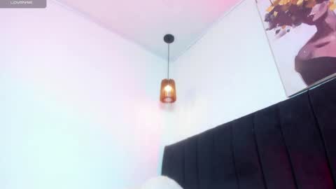 Snapshot of dolly_zoe chatting on 05/15/26, 02:02 Call me Zoe online show from 05/15/26, 02:02