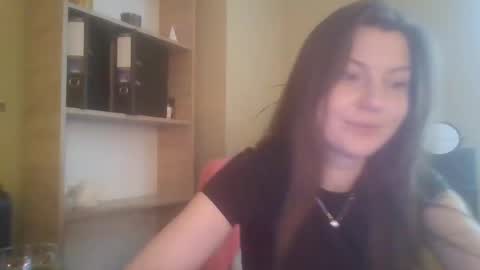 DollyRoma online show from 11/28/25, 09:45