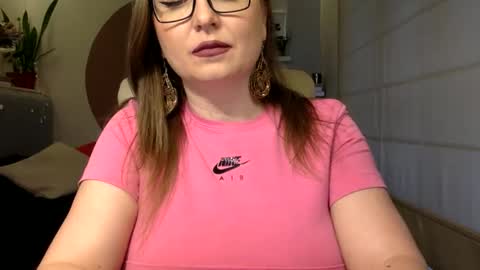 DOM MUMMY online show from 02/02/26, 12:37