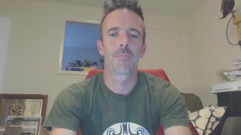 Dombol online show from 10/05/25, 03:43