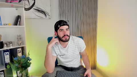 Snapshot of domboy_ chatting on 07/23/26, 01:58 domboy online show from 07/23/26, 01:58