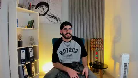 Snapshot of domboy_ chatting on 07/24/26, 08:29 domboy online show from 07/24/26, 08:29