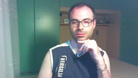Snapshot of domco9 chatting on 06/28/26, 07:53 domco9 online show from 06/28/26, 07:53