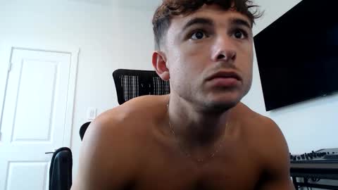 Dom online show from 10/17/25, 06:21