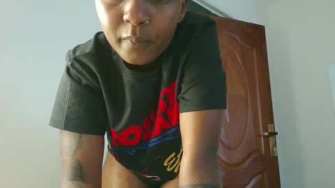 Snapshot of domecesy chatting on 10/12/25, 12:04 Amarie noels online show from 10/12/25, 12:04