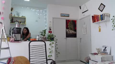 Snapshot of domenica_dos_ouros chatting on 04/23/26, 01:57 sweet domme online show from 04/23/26, 01:57
