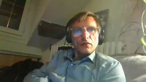 domi94300 online show from 04/19/26, 10:12