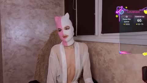 domiiniicana online show from 10/23/25, 06:50