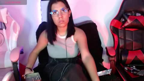 Snapshot of domina_lia chatting on 12/23/24, 04:22 Domina Lia online show from 12/23/24, 04:22