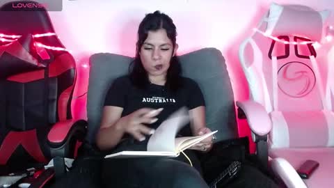 Snapshot of domina_lia chatting on 02/07/25, 03:01 Domina Lia online show from 02/07/25, 03:01