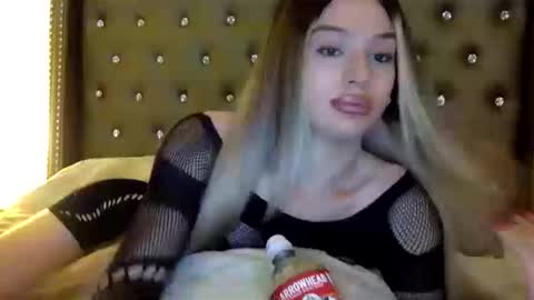 Marissa Rae online show from 10/18/25, 06:26