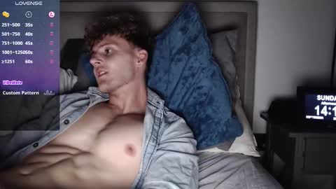 Alex...  online show from 09/28/25, 01:16