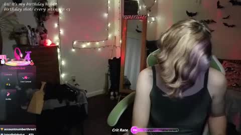 Bigbearnbunnyboy online show from 10/25/25, 08:47