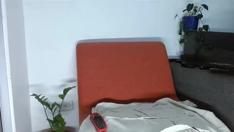 Logan - INDEPENDET MODEL online show from 03/26/26, 12:39