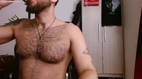 Logan - INDEPENDET MODEL online show from 04/19/26, 07:16