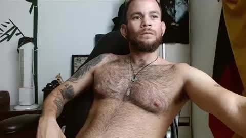 Snapshot of dominantthewolf chatting on 07/10/26, 12:19 Logan - INDEPENDET MODEL online show from 07/10/26, 12:19