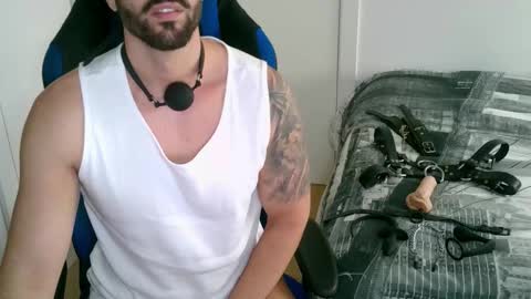 DominatedTitan online show from 10/12/25, 09:30