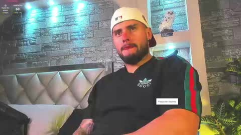 Snapshot of dominic_de_luca chatting on 09/17/25, 03:08 dominic de luca online show from 09/17/25, 03:08