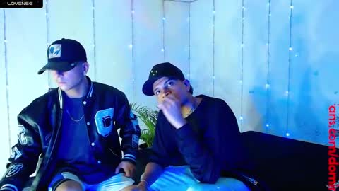 Snapshot of dominic_hanks chatting on 03/11/25, 04:21 DOMINIC AND ANDREW online show from 03/11/25, 04:21