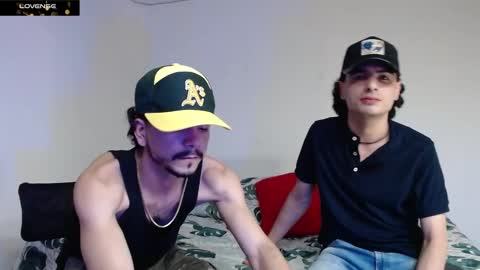 Snapshot of dominic_hanks chatting on 09/12/25, 03:28 DOMINIC AND ANDREW online show from 09/12/25, 03:28