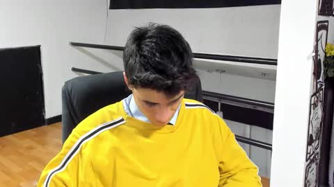 Your real love online show from 11/26/25, 02:45