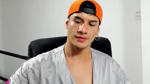 Your real love online show from 03/02/26, 02:36