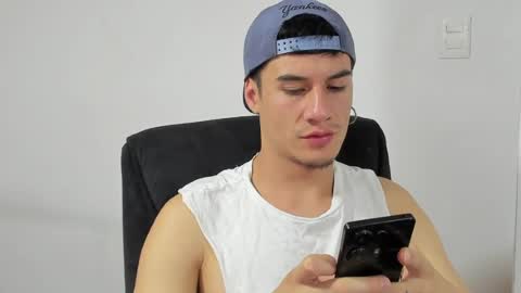 Snapshot of dominic_radccliffe chatting on 05/02/26, 05:40 Your real love online show from 05/02/26, 05:40