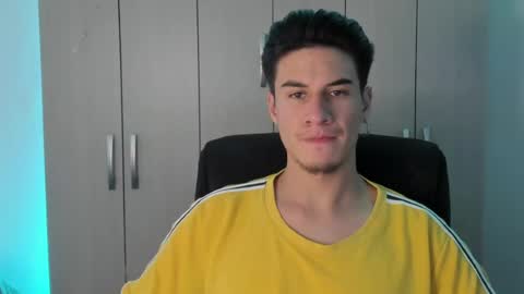 Snapshot of dominic_radccliffe chatting on 05/24/26, 10:37 Your real love online show from 05/24/26, 10:37